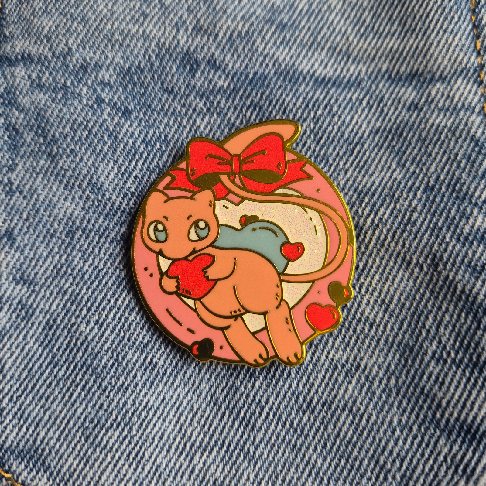 Pin Mew Dorado